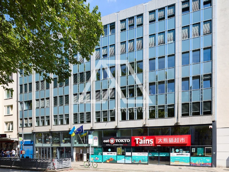 Büro-/Praxisfläche vis-à-vis dem „Deutsch-Japanischen Zentrum“