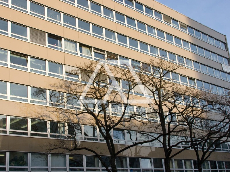 Büroflächen in verkehrsgünstiger Lage