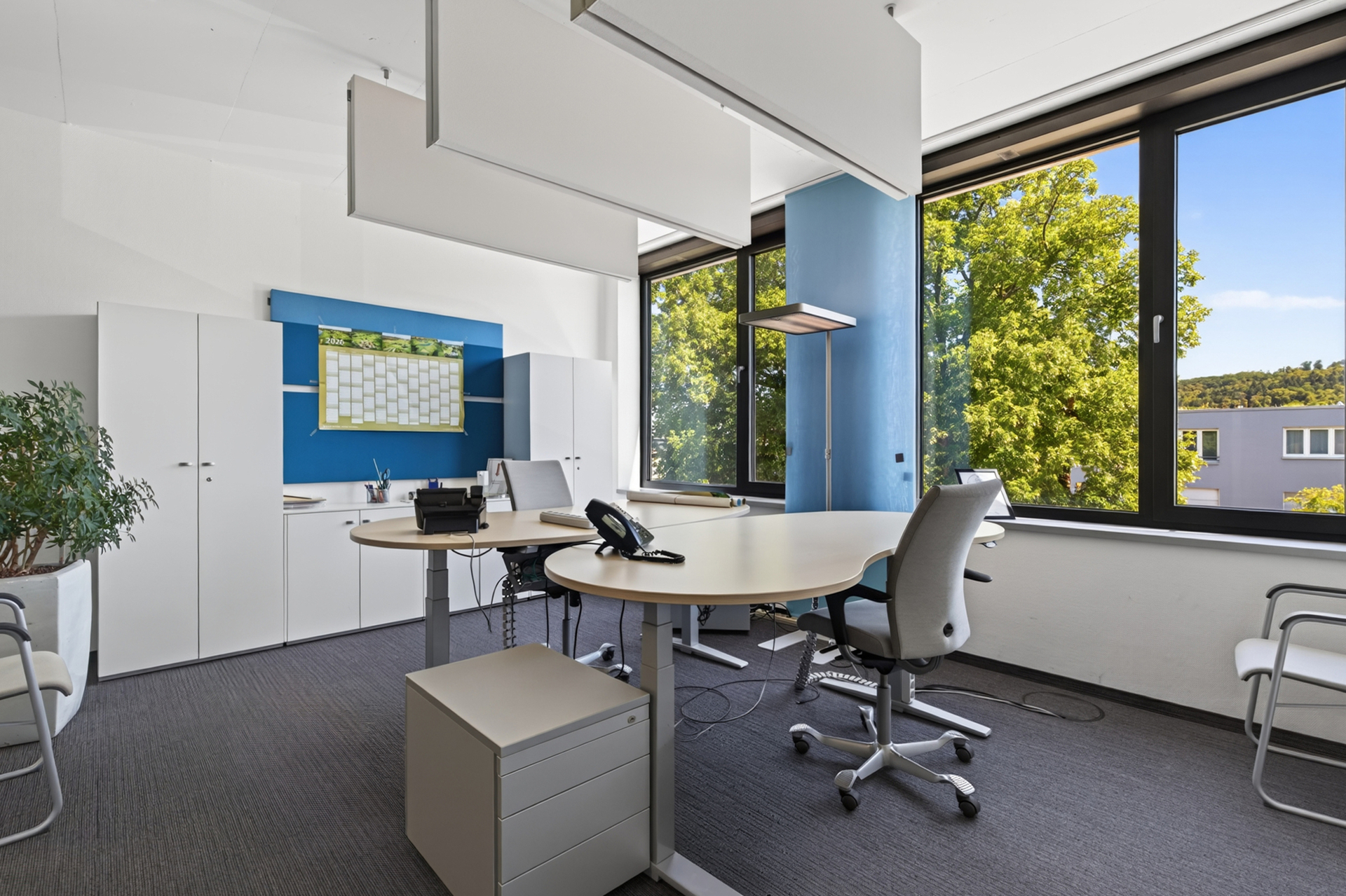 Doppelbüro