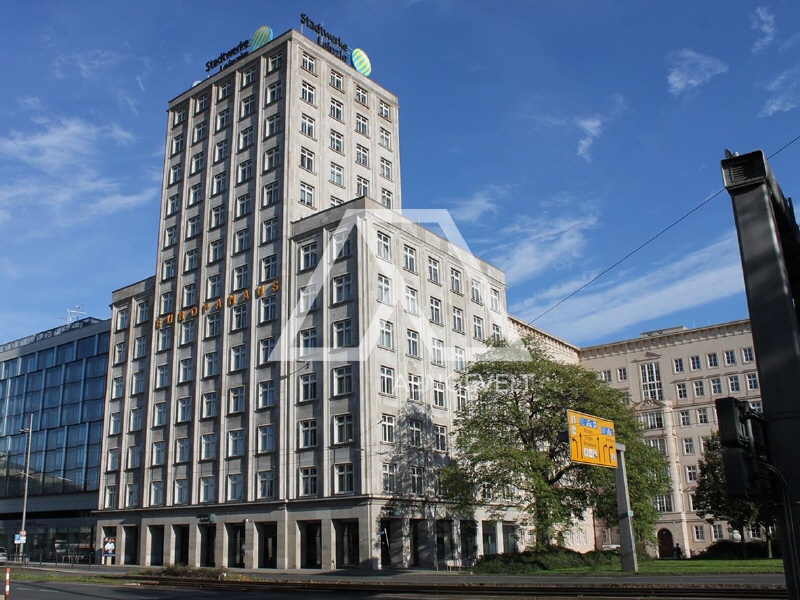 Gepflegtes Büro- und Geschäftshaus am Augustusplatz in Leipzig