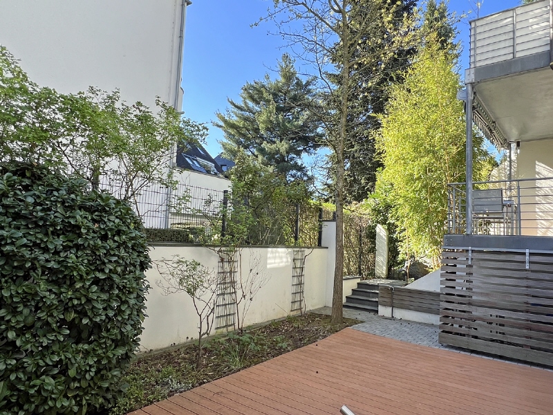 Gartenterrasse UG