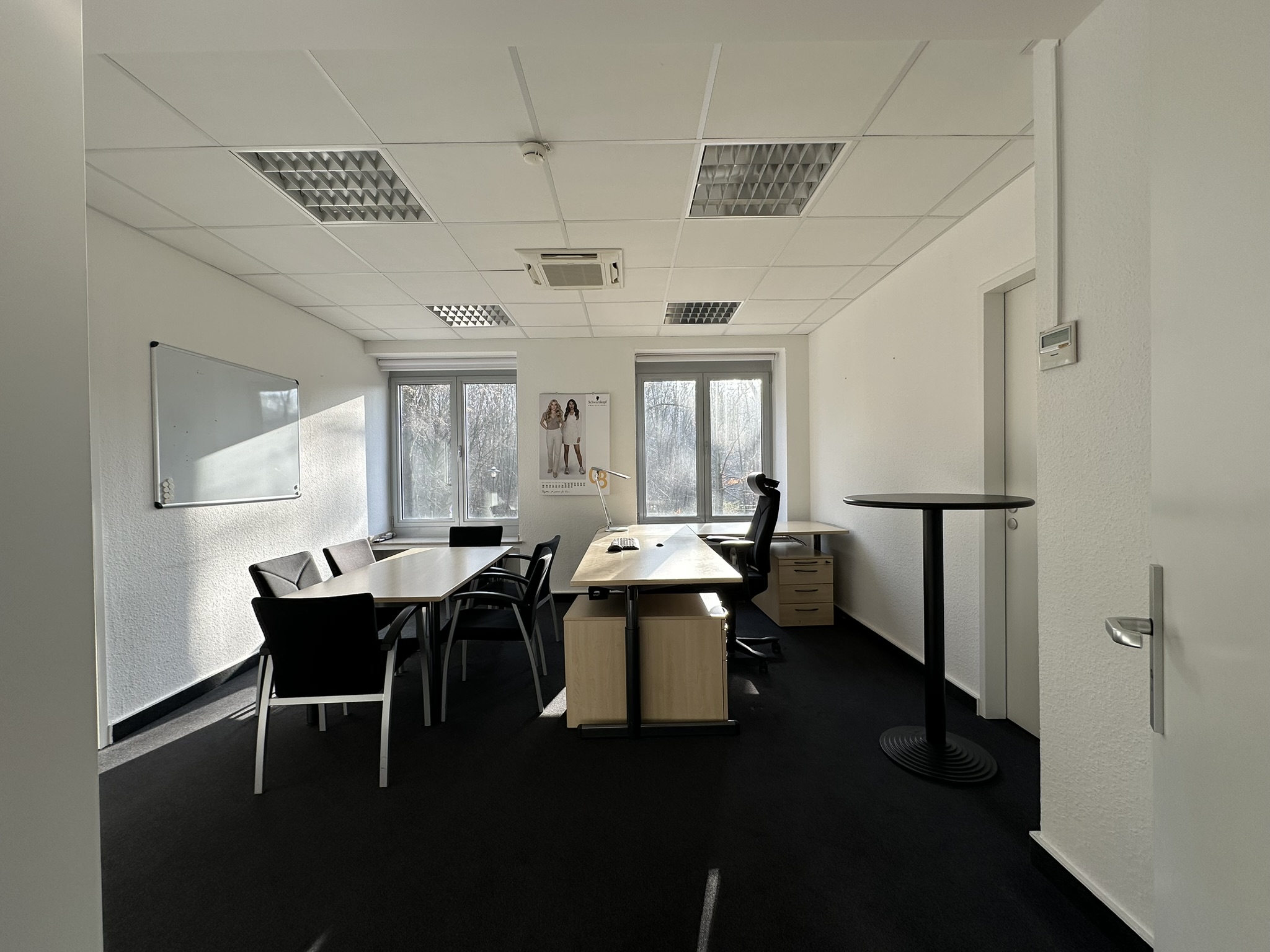 Büro(1)