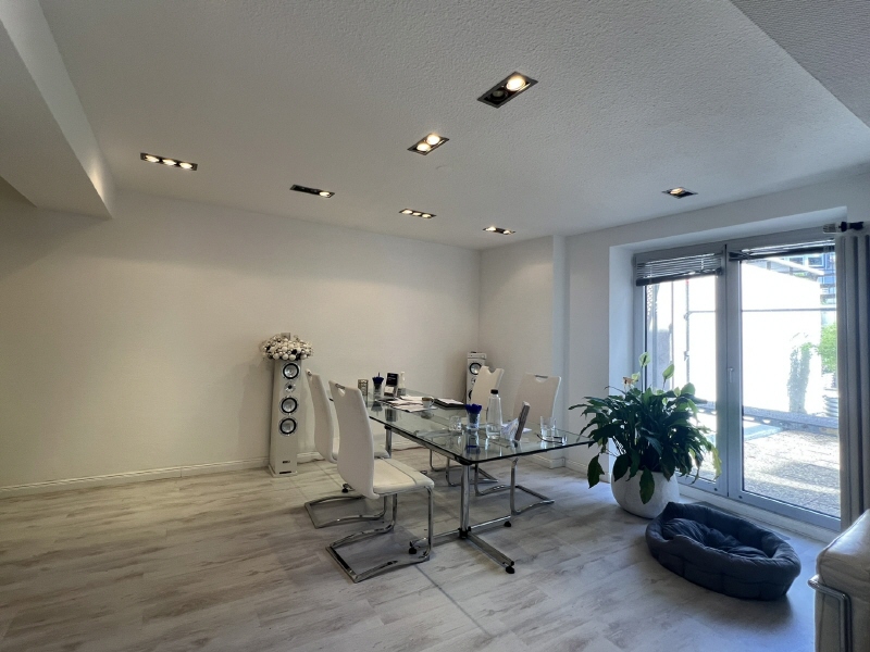 Büro3