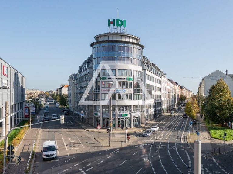 HDI-Haus: Modernes Büro- und Wohnhaus in zentraler Lage